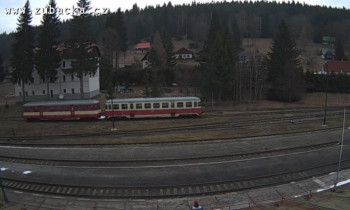 Obraz podglądu z kamery internetowej Kořenov - railway station